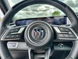 Buick Enclave Avenir 4dr 2026