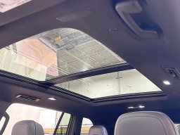 Buick Enclave Avenir 4dr 2025