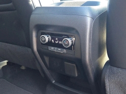 Buick Enclave Preferred 4dr 2026