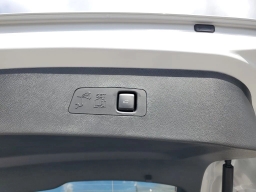 Lincoln Corsair Premiere AWD 2026