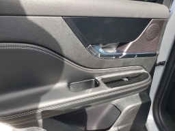 Lincoln Corsair Premiere AWD 2026