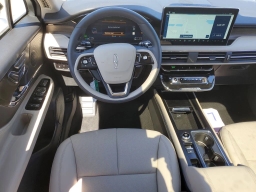 Lincoln Corsair Grand Touring AWD 2026