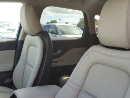 Lincoln Corsair Grand Touring AWD 2026