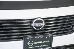 Nissan Murano SV FWD 2025