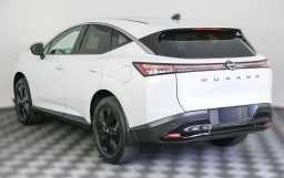 Nissan Murano SV FWD 2025