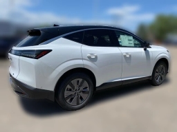 Nissan Murano SL AWD 2025
