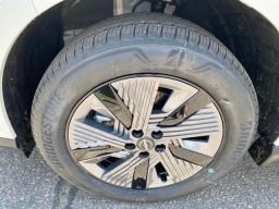 Nissan Murano SL AWD 2025