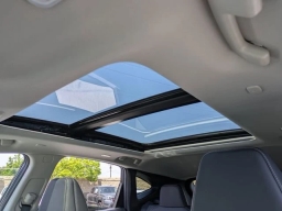 Nissan Murano SL AWD 2025