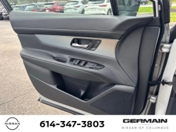 Nissan Murano SL AWD 2025