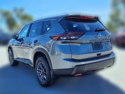 Nissan Rogue S FWD 2026