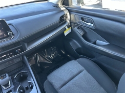 Nissan Rogue SV FWD 2026