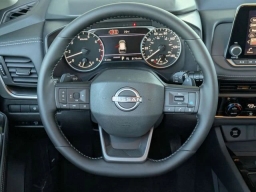 Nissan Rogue SV FWD 2026