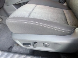 Nissan Rogue SV FWD 2026