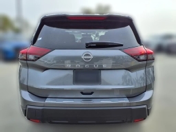 Nissan Rogue SV FWD 2026