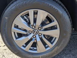 Nissan Pathfinder SV 2WD 2026