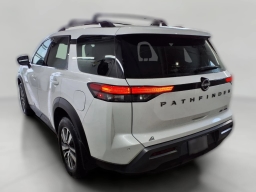 Nissan Pathfinder SL 4WD 2026