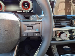 Nissan Pathfinder Platinum 4WD 2026