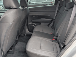 Hyundai Tucson SE FWD 2026