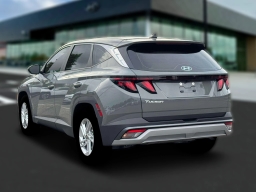 Hyundai Tucson SE FWD 2026