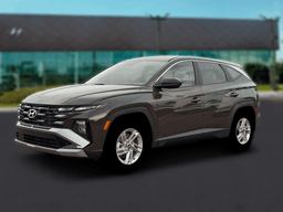 Hyundai Tucson SE FWD 2026