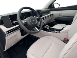 Hyundai Tucson SE FWD 2026