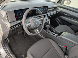 Hyundai Tucson SE FWD 2026