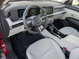 Hyundai Tucson SE FWD 2026