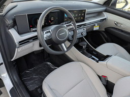 Hyundai Tucson SE FWD 2026