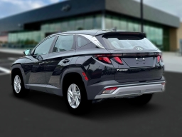 Hyundai Tucson SE FWD 2026