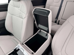 Hyundai Tucson SE FWD 2026