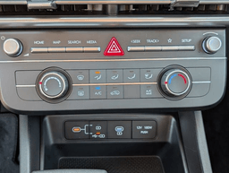 Hyundai Tucson SE FWD 2026