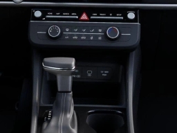 Hyundai Tucson SE FWD 2026