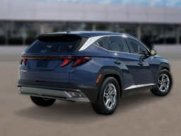 Hyundai Tucson SE FWD 2026