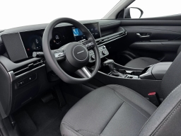 Hyundai Tucson SE FWD 2026