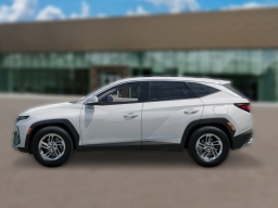 Hyundai Tucson SE AWD 2026