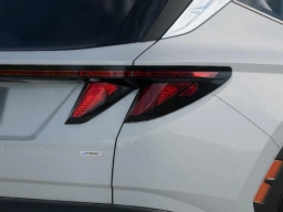 Hyundai Tucson SE AWD 2026