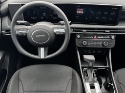 Hyundai Tucson SE AWD 2026