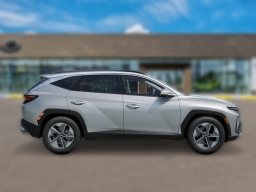 Hyundai Tucson SEL FWD 2026