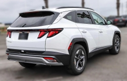 Hyundai Tucson SEL FWD 2026