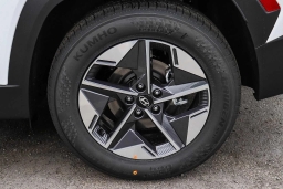 Hyundai Tucson SEL FWD 2026