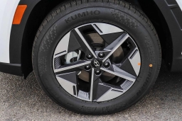 Hyundai Tucson SEL FWD 2026