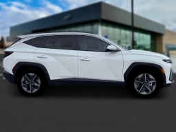 Hyundai Tucson SEL FWD 2026