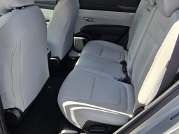 Hyundai Tucson SEL FWD 2026