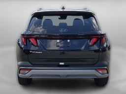 Hyundai Tucson SEL FWD 2026