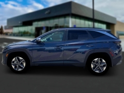 Hyundai Tucson SEL Premium FWD 2026