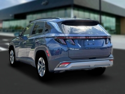 Hyundai Tucson SEL Premium FWD 2026