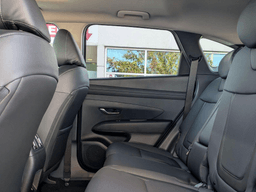 Hyundai Tucson SEL Premium FWD 2026