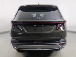 Hyundai Tucson SEL Premium FWD 2026