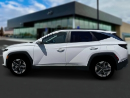 Hyundai Tucson SEL Premium AWD 2026