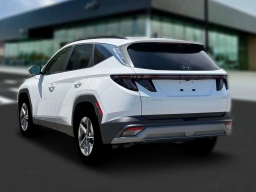 Hyundai Tucson SEL Premium AWD 2026